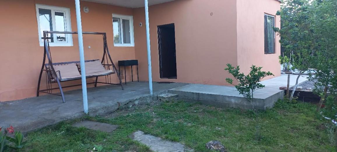 Lileo Apartment Kutaisi Exterior photo